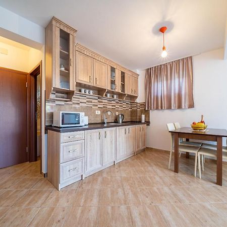 Apartments Svetlana Τίβατ Εξωτερικό φωτογραφία
