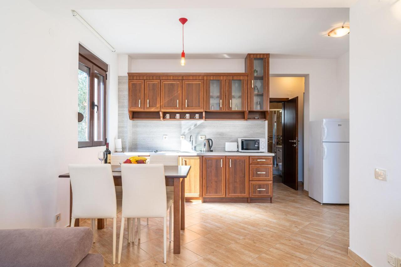 Apartments Svetlana Τίβατ Εξωτερικό φωτογραφία