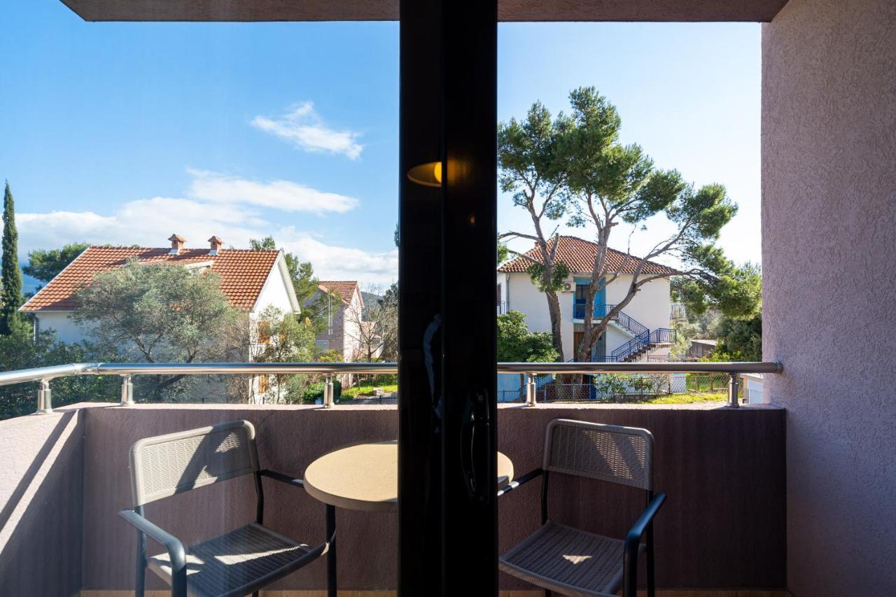 Apartments Svetlana Τίβατ Εξωτερικό φωτογραφία