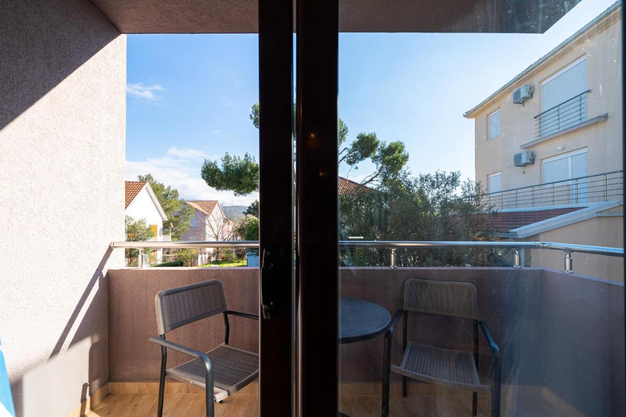 Apartments Svetlana Τίβατ Εξωτερικό φωτογραφία