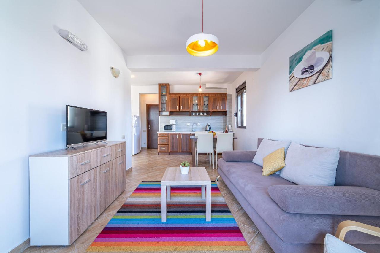 Apartments Svetlana Τίβατ Εξωτερικό φωτογραφία