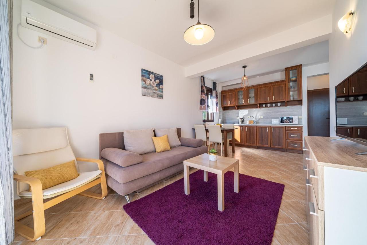 Apartments Svetlana Τίβατ Εξωτερικό φωτογραφία