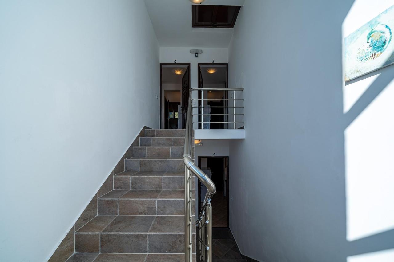 Apartments Svetlana Τίβατ Εξωτερικό φωτογραφία